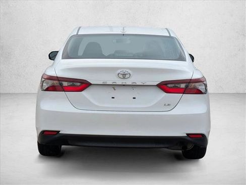 Used 2024 Toyota Camry LE image 6