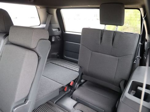 New 2026 Toyota 4Runner SR5 AWD/4WD image 14