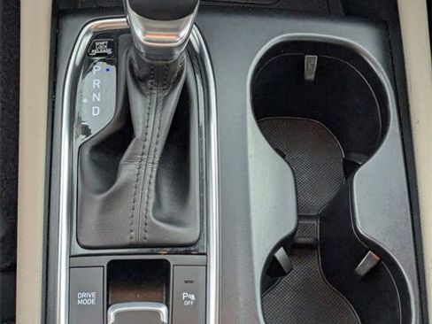 Used 2020 Hyundai Santa Fe SEL w/ Convenience Package image 22