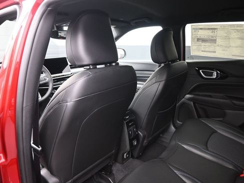 New 2026 Jeep Compass Latitude AWD/4WD image 23