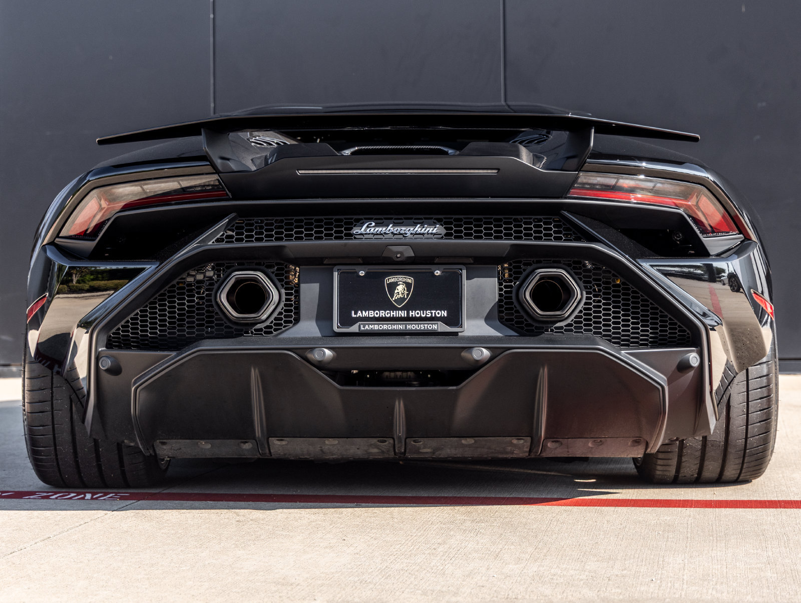Used 2023 Lamborghini Huracan Tecnica RWD image 7