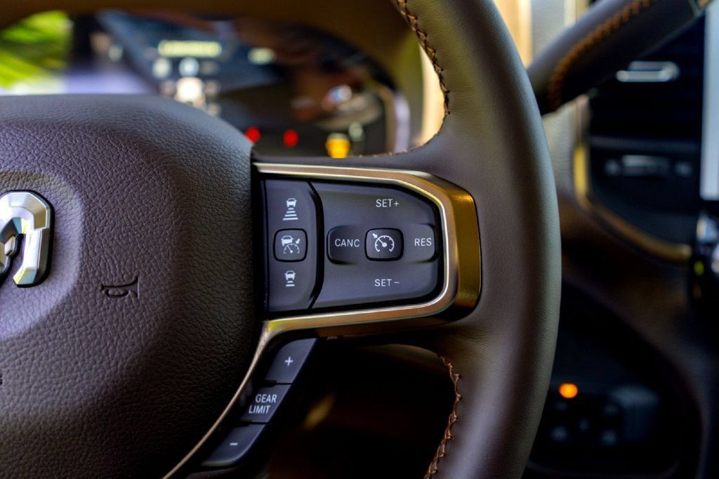 New 2027 RAM 2500 Limited AWD/4WD image 13