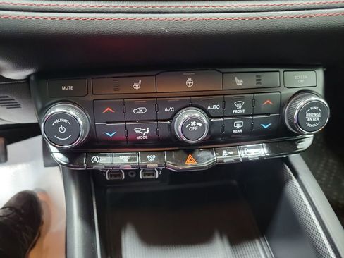 Used 2026 Dodge Durango GT image 42