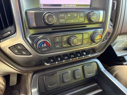 Used 2018 Chevrolet Silverado 2500 LTZ w/ Duramax Plus Package AWD/4WD image 13
