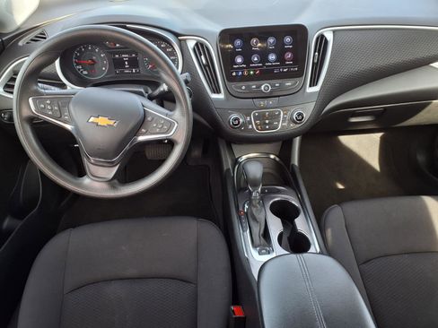Used 2023 Chevrolet Malibu LT image 12