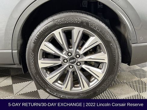 Used 2022 Lincoln Corsair Reserve w/ Equipment Group 201A image 37