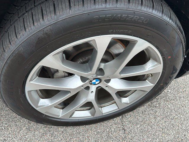 Used 2020 BMW X5 xDrive40i w/ Premium Package AWD/4WD image 8