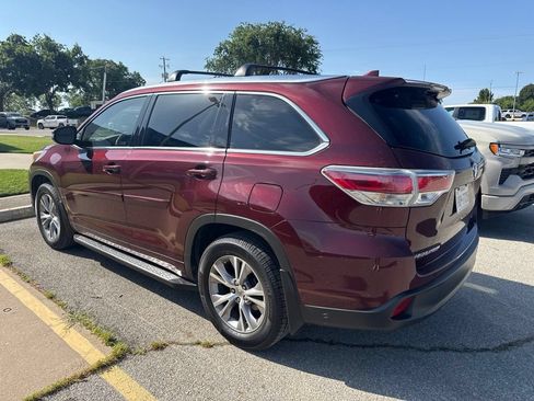 Used 2015 Toyota Highlander XLE FWD image 5