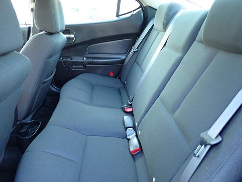 Used 2008 Pontiac Grand Prix SE image 12