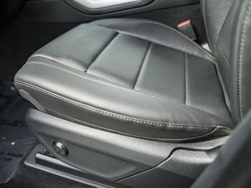 Certified 2024 Mercedes-Benz GLE 450e 4MATIC image 35