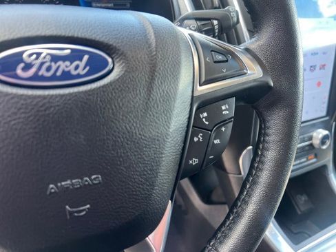 Used 2022 Ford Edge Titanium AWD/4WD image 14