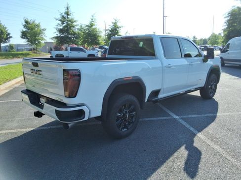 Certified 2026 GMC Sierra 2500 AT4 w/ AT4 Premium Plus Package AWD/4WD image 5
