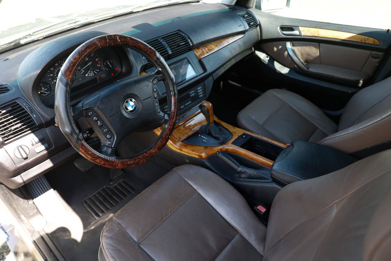 Used 2004 BMW X5 3.0i AWD/4WD image 4
