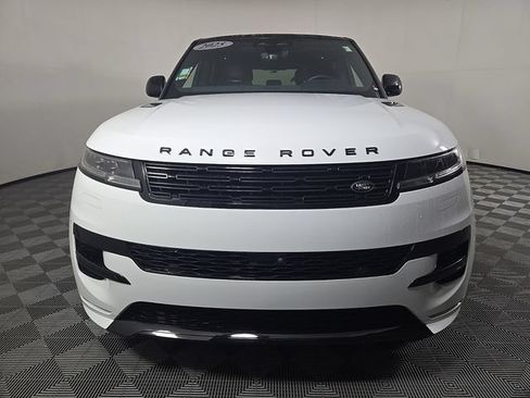 Certified 2025 Land Rover Range Rover Sport Dynamic SE AWD/4WD image 3