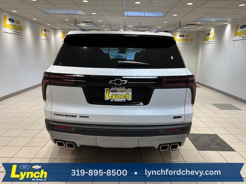 New 2026 Chevrolet Traverse Z71 w/ Driver Confidence Package AWD/4WD image 23