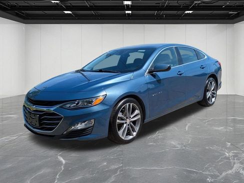 Used 2024 Chevrolet Malibu LT FWD image 1