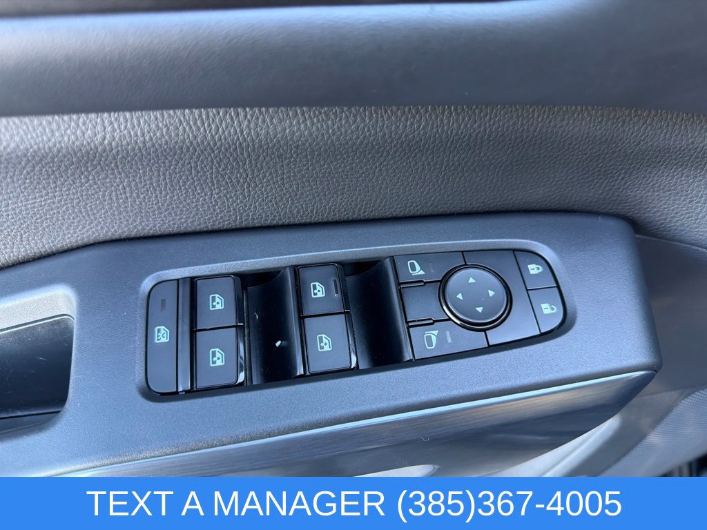 Used 2024 Nissan Pathfinder Rock Creek AWD/4WD image 17