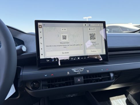 New 2026 Lexus ES 350e FWD image 25