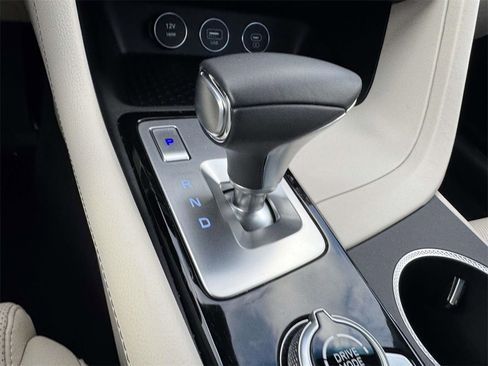 Certified 2026 Genesis G70 2.5T image 27