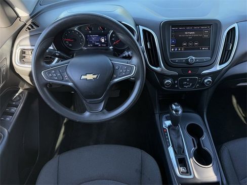 Used 2020 Chevrolet Equinox LT image 12
