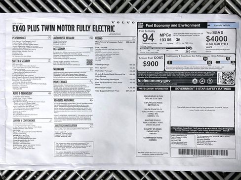 New 2026 Volvo EX40 Plus w/ Climate Package image 11