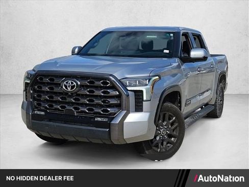 Used 2023 Toyota Tundra Platinum AWD/4WD image 1
