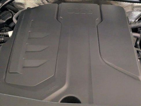 New 2025 Audi Q5 Premium Plus image 18