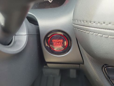 New 2026 Honda HR-V LX image 31