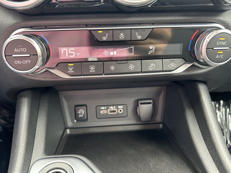 Used 2025 Nissan Sentra SV w/ All-Weather Package FWD image 21