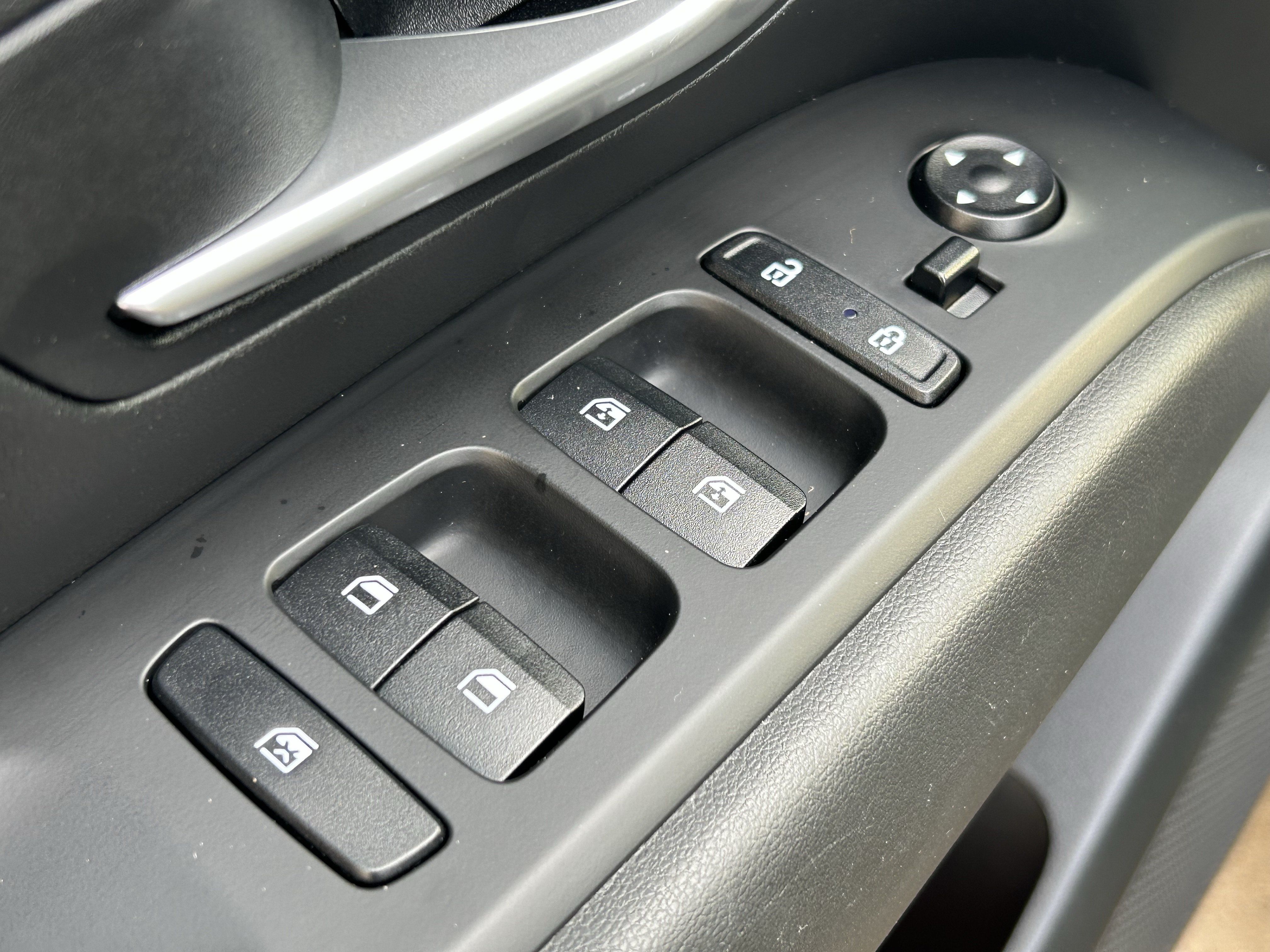 Used 2022 Hyundai Santa Cruz SEL Premium AWD/4WD image 16