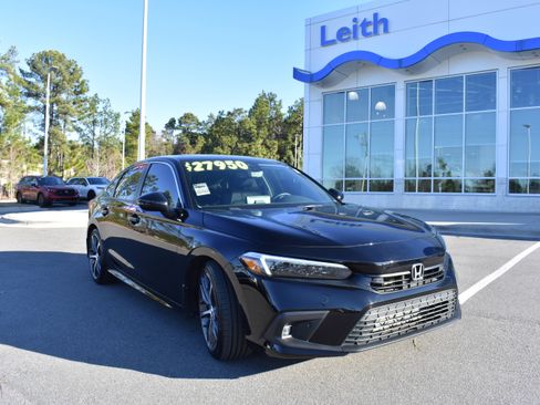 Certified 2024 Honda Civic Touring image 1