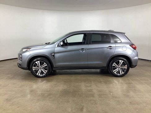 Used 2025 Mitsubishi Outlander Sport ES AWD/4WD image 8