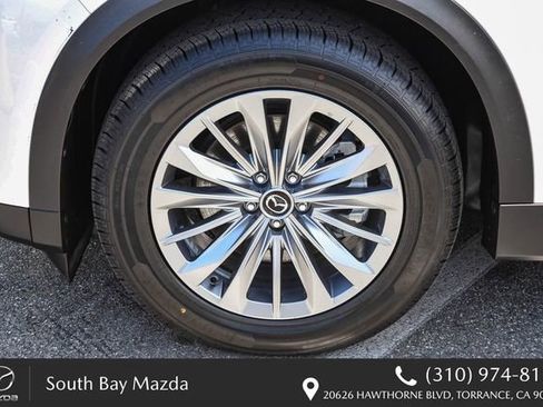 Certified 2024 MAZDA CX-90 Plug-In Hybrid w/ Preferred AWD/4WD image 11
