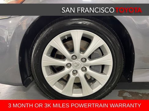 Used 2016 Lexus GS 200t image 9