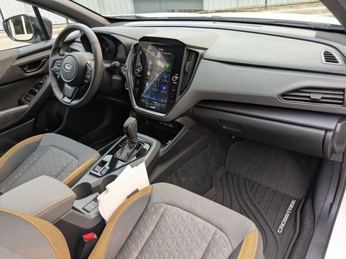Certified 2025 Subaru Crosstrek 2.5i Sport w/ Popular Package #3A AWD/4WD image 39