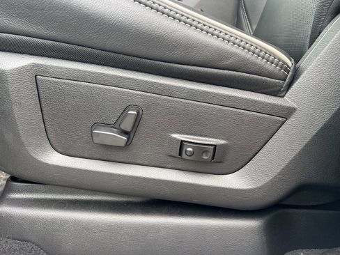 New 2026 RAM 2500 Rebel w/ Rebel Level 2 Equipment Group image 24