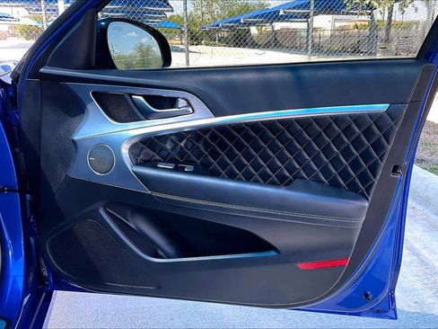 Used 2019 Genesis G70 2.0T Advanced w/ Sport Package image 23