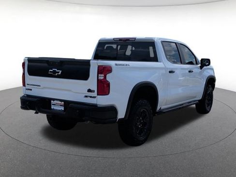 Used 2026 Chevrolet Silverado 1500 ZR2 w/ ZR2 Bison Edition AWD/4WD image 5