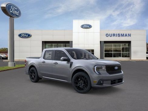 New 2026 Ford Maverick Lobo AWD/4WD image 1