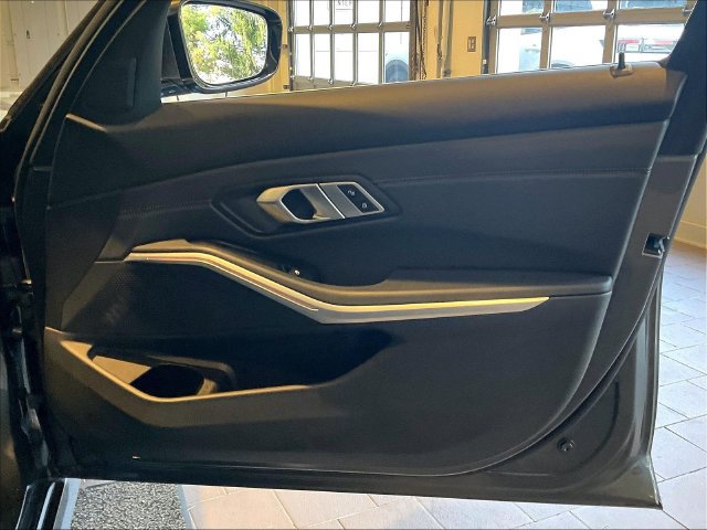 Used 2019 BMW 330i xDrive Sedan AWD/4WD image 28