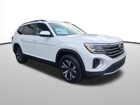 New 2026 Volkswagen Atlas SE image 8