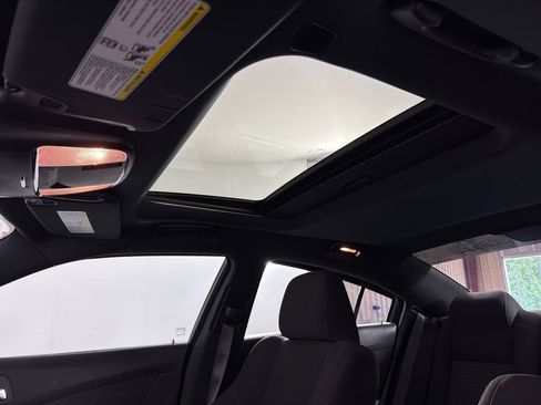 Used 2023 Dodge Charger SXT RWD image 2