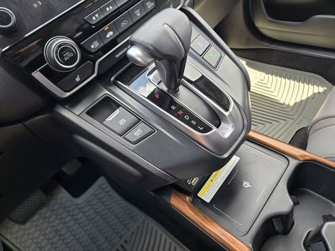 Used 2021 Honda CR-V Touring image 30