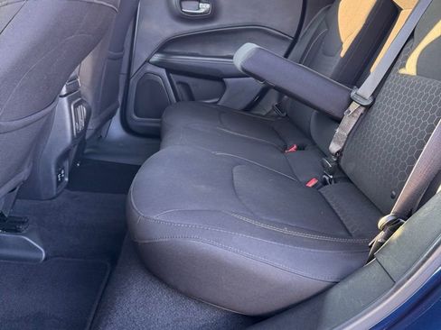 Used 2018 Jeep Compass Sport w/ Tech Group image 12