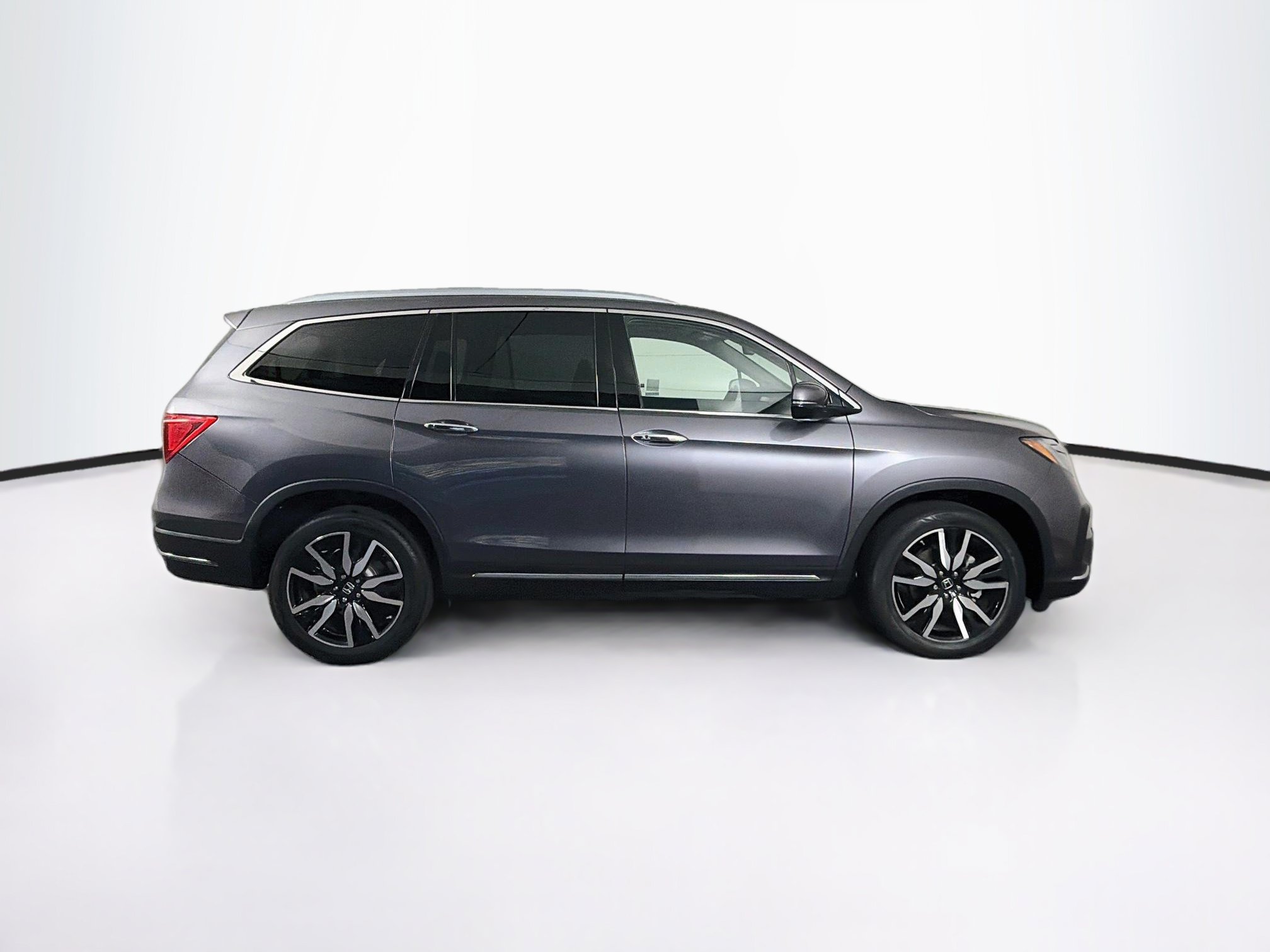 Used 2021 Honda Pilot Touring image 10