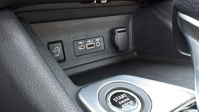Certified 2024 Nissan Sentra SV FWD image 25