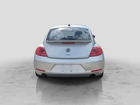 Used 2013 Volkswagen Beetle Turbo FWD image 7