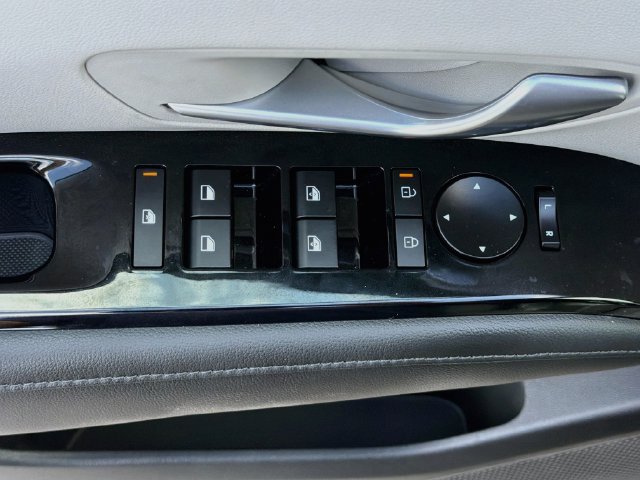 Certified 2026 Hyundai Tucson Limited FWD image 19