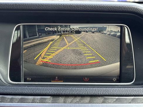 Used 2016 Mercedes-Benz E 350 Sedan image 27