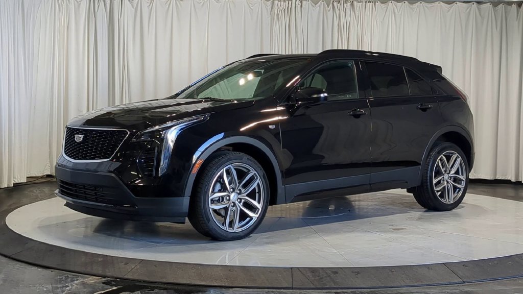 Used 2023 Cadillac XT4 Sport AWD/4WD image 5
